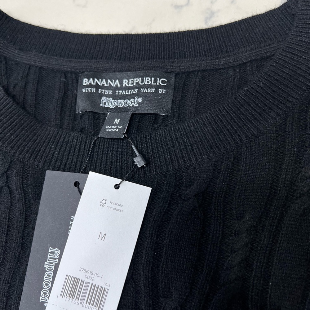 Banana Republic Black Cable Knit Sweater - Picture 6 of 8